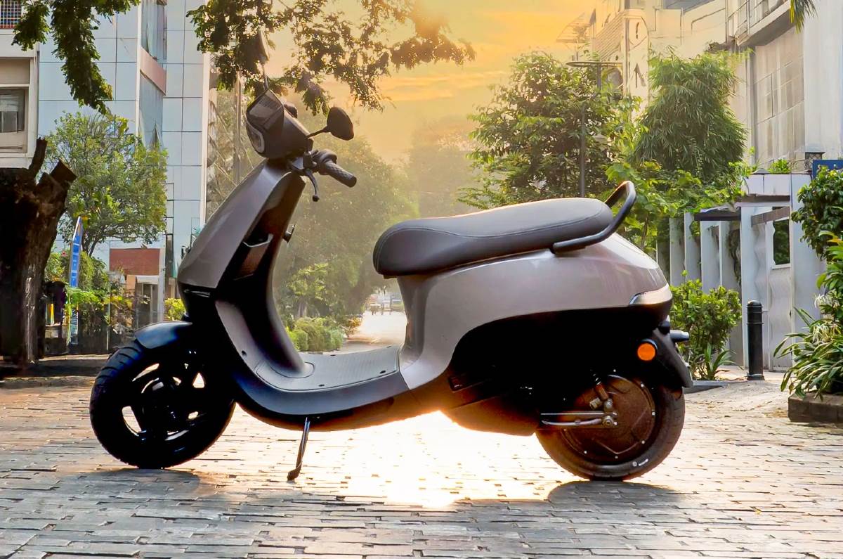 Electric vehicle industry India